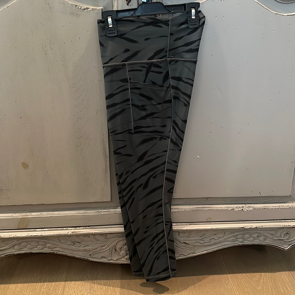 Athleta yoga leggings